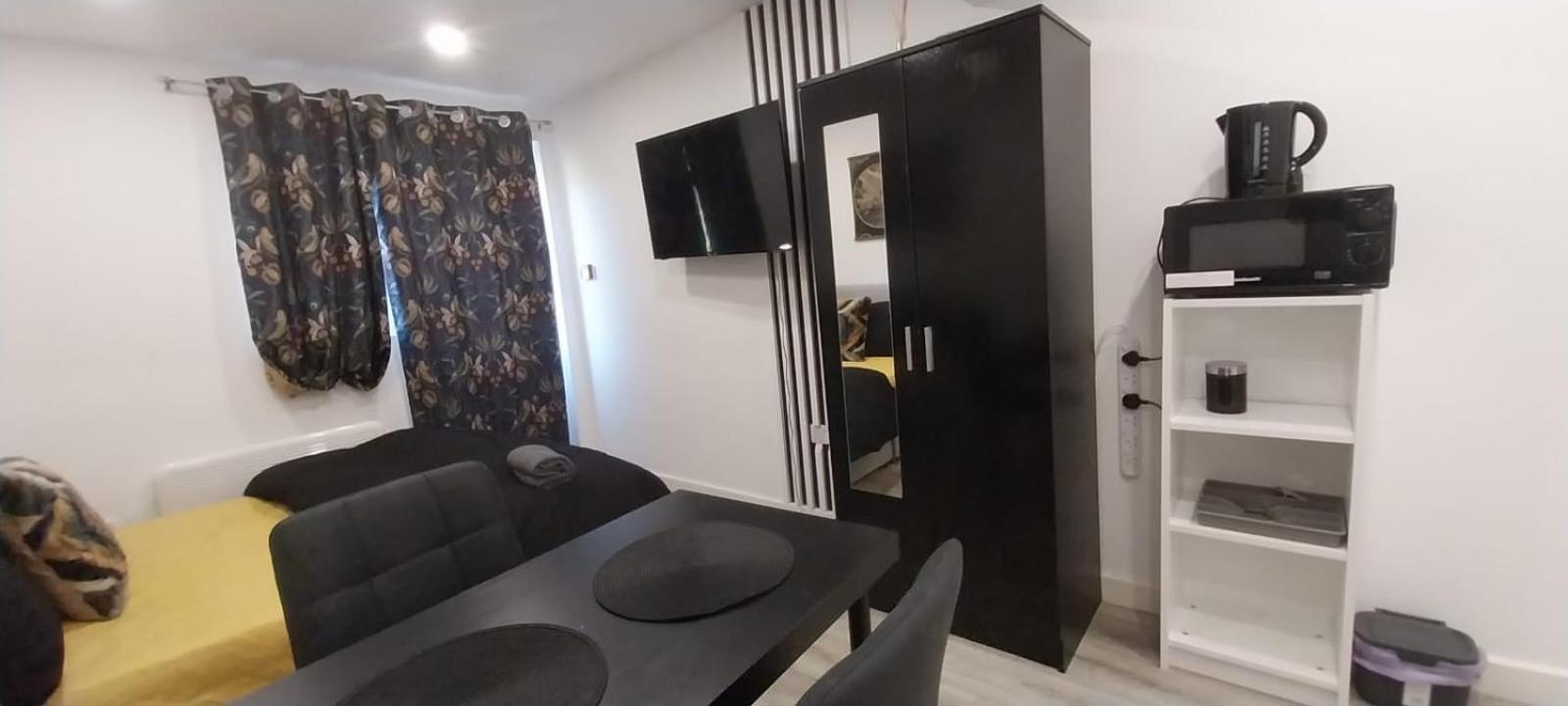 Stylish Home From Home Orpington Kültér fotó