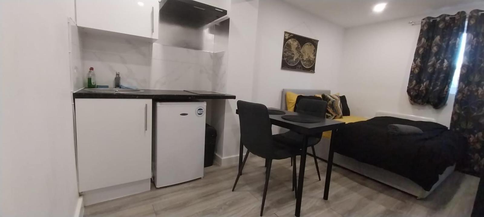 Stylish Home From Home Orpington Kültér fotó